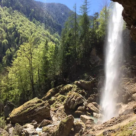 Сasa de vacaciones The House